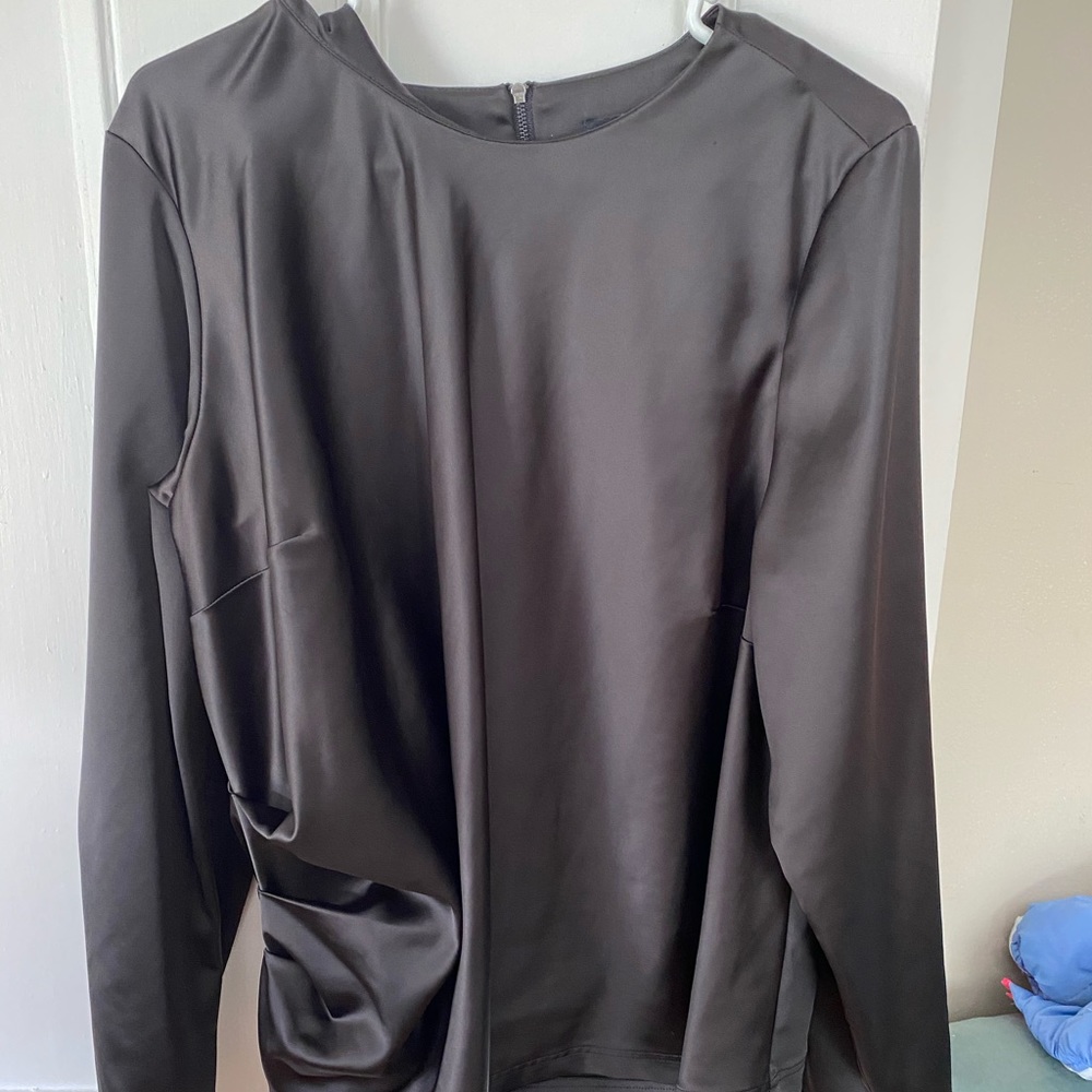 Universal Standard Michaela Side Pleat Top S